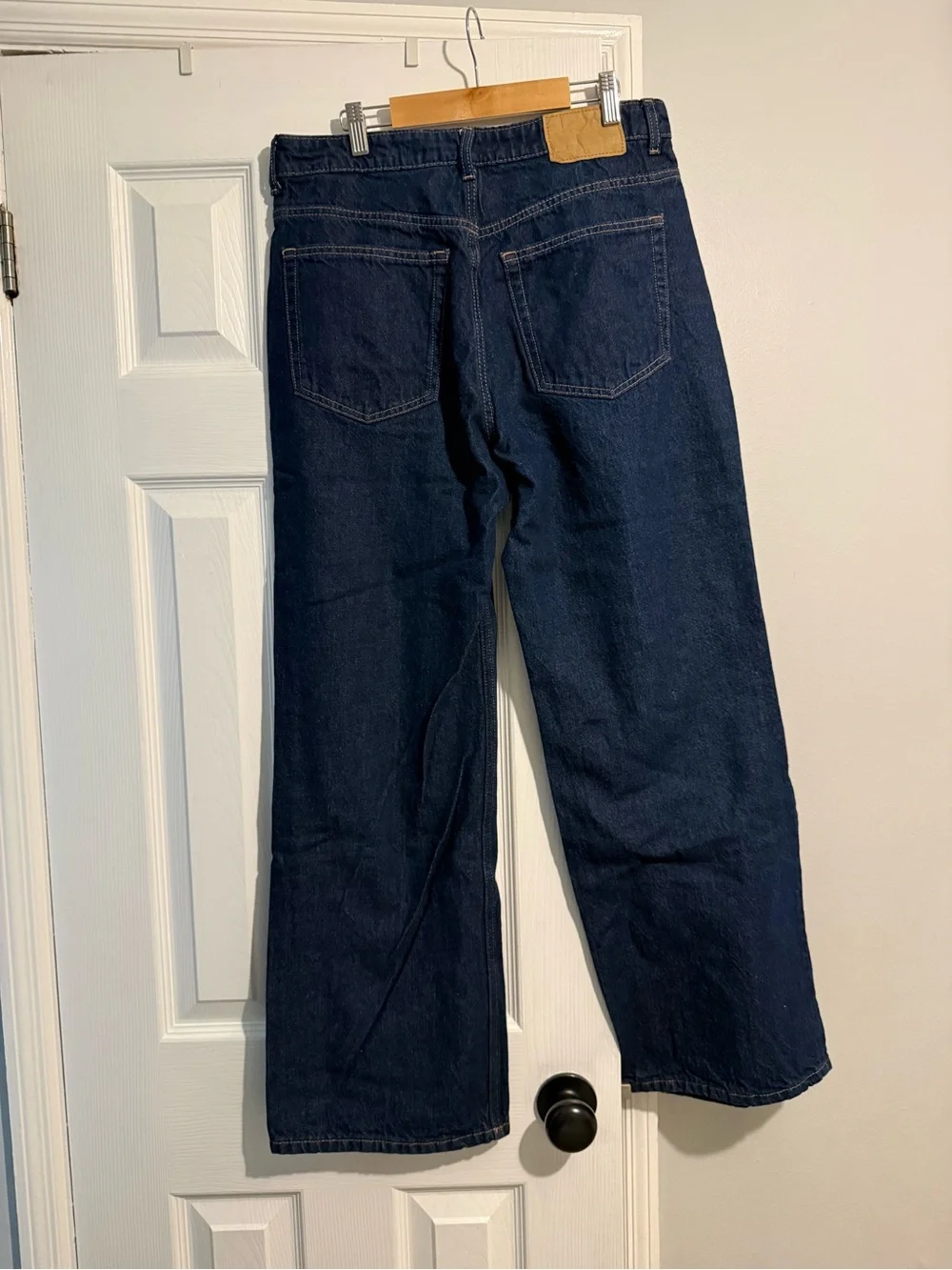 H&M Dark Blue Straight-Leg Jeans